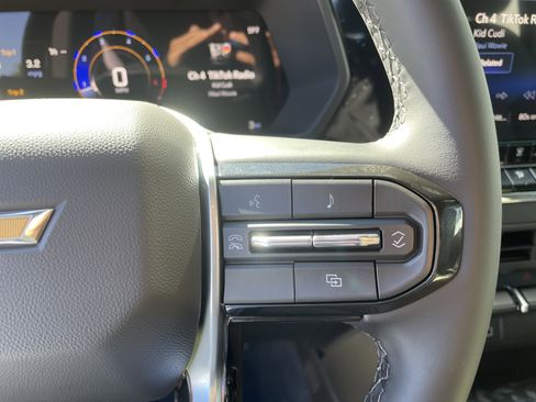 New 2026 Chevrolet Colorado W/T image 41