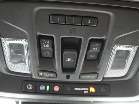 Used 2024 GMC Sierra 1500 Denali Ultimate image 40