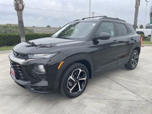 Used 2022 Chevrolet TrailBlazer RS FWD image 4