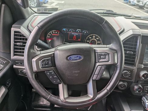 Used 2017 Ford F150 Lariat image 12