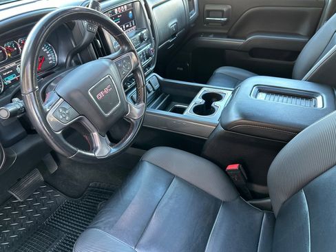 Used 2018 GMC Sierra 1500 SLT w/ All Terrain Package image 10