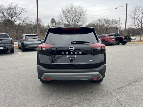 Certified 2023 Nissan Rogue S image 7