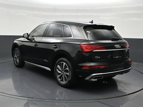 Used 2023 Audi Q5 2.0T Premium Plus w/ Premium Plus Package AWD/4WD image 3