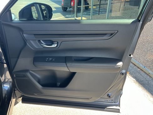 Used 2025 Honda CR-V Sport-L image 28