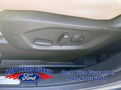 Certified 2022 Ford Edge Titanium AWD/4WD image 10
