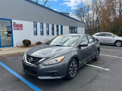 Used 2016 Nissan Altima 2.5 SV