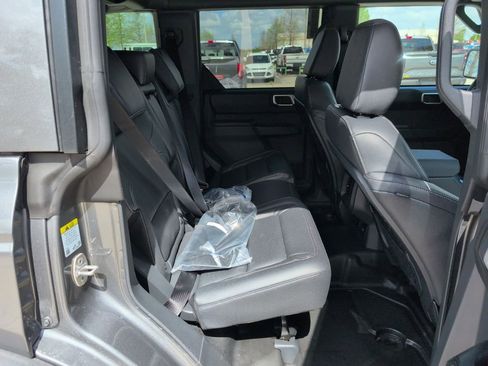 New 2026 Ford Bronco Badlands AWD/4WD image 15