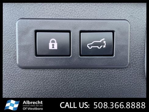 Used 2025 Subaru Forester Sport AWD/4WD image 16