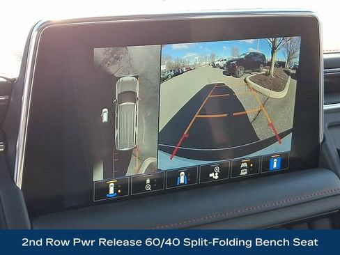 Used 2023 Chevrolet Suburban RST w/ Luxury Package image 24