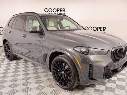New 2026 BMW X5 xDrive40i w/ M Sport Package image 1