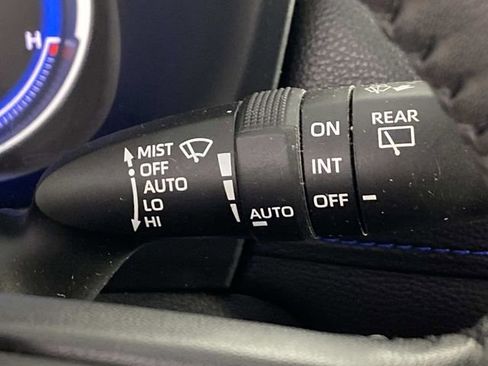 Used 2022 Toyota RAV4 XSE AWD/4WD image 15