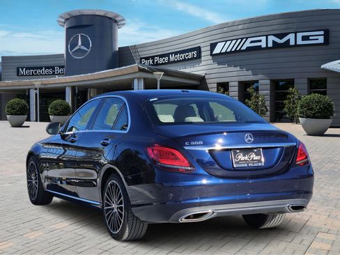 Used 2021 Mercedes-Benz C 300 Sedan image 4