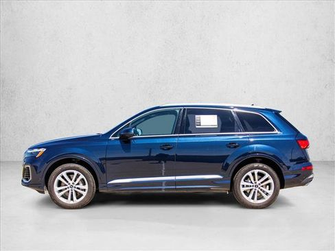 Used 2025 Audi Q7 3.0T Premium Plus AWD/4WD image 8