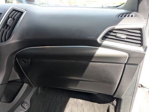 Used 2019 Ford Edge ST w/ Convenience Package AWD/4WD image 30