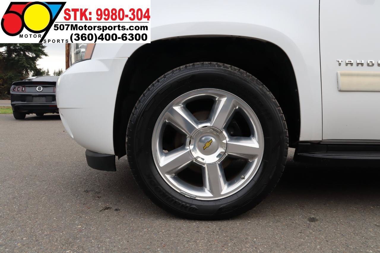 Used 2010 Chevrolet Tahoe LT w/ Luxury Package RWD image 27