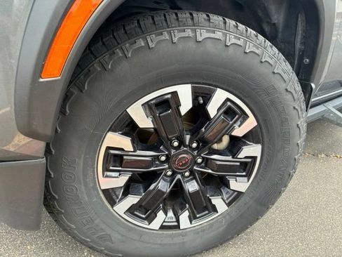 Certified 2023 Nissan Frontier Pro-X w/ Tow Package RWD image 15