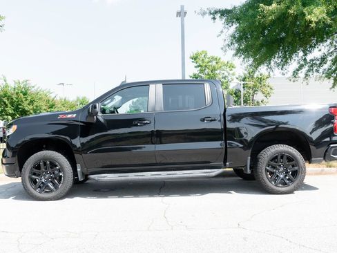 Used 2023 Chevrolet Silverado 1500 LT Trail Boss w/ LT Trail Boss Premium Package AWD/4WD image 14