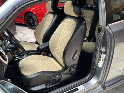 Used 2019 Volkswagen Beetle 2.0T Final Edition SEL FWD image 21