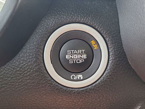 Used 2025 RAM 1500 Big Horn AWD/4WD image 26