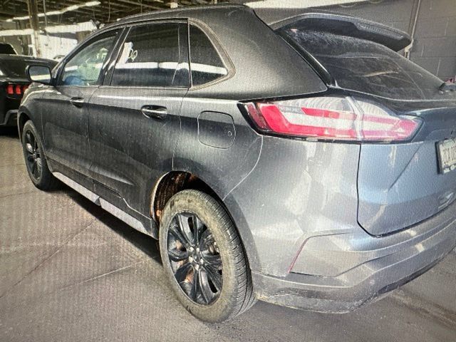 Used 2024 Ford Edge SE w/ Black Appearance Package AWD/4WD image 10