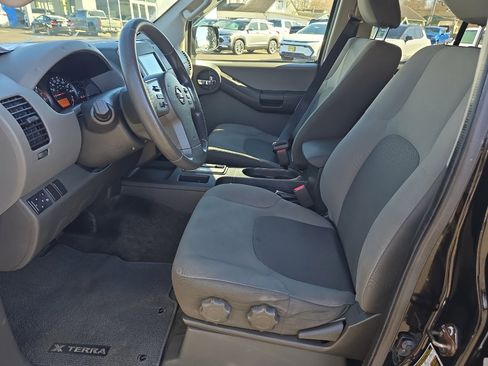 Used 2014 Nissan Xterra S image 15