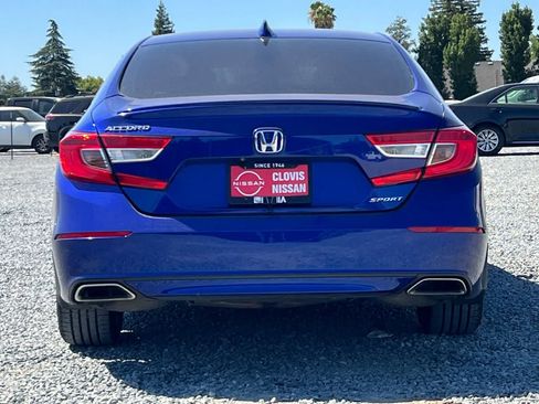 Used 2018 Honda Accord Sport image 8