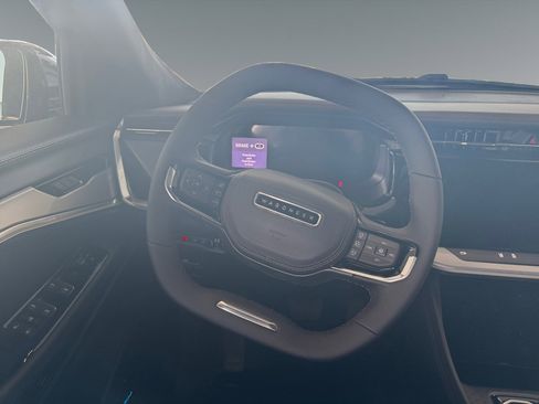 New 2025 Jeep Wagoneer S Launch Edition AWD/4WD image 12