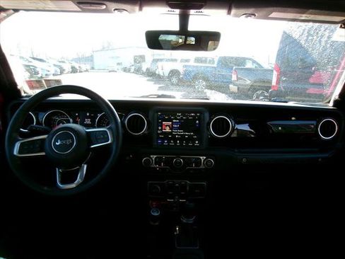 Certified 2021 Jeep Wrangler Unlimited Rubicon image 12