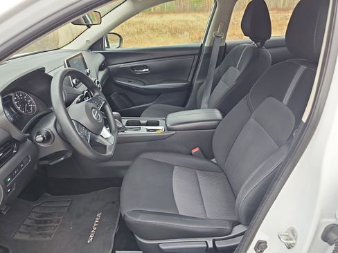 Certified 2023 Nissan Sentra SV image 14