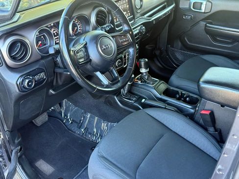 Used 2020 Jeep Wrangler Unlimited Sport AWD/4WD image 18