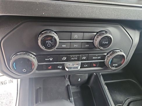 New 2025 Ford Bronco Big Bend image 23