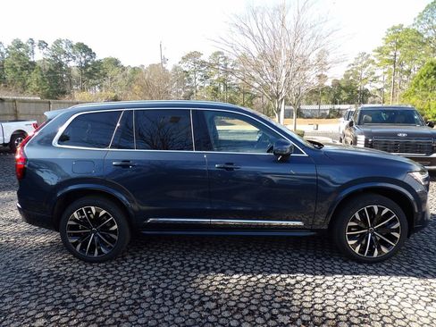 New 2026 Volvo XC90 T8 Ultra w/ Protection Package Premier AWD/4WD image 4
