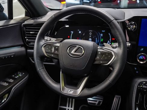 Used 2026 Lexus NX 450h+ F Sport AWD/4WD image 14