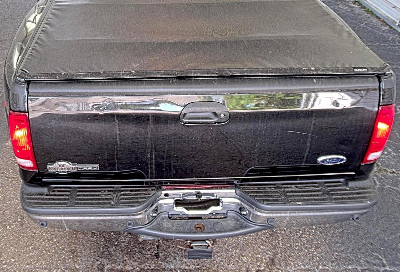 Used 2006 Ford F350 King Ranch AWD/4WD image 12