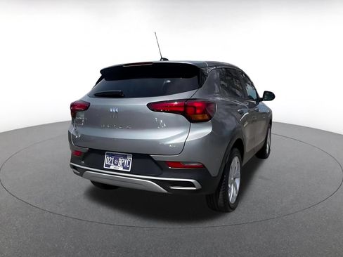 Used 2025 Buick Encore GX Preferred AWD/4WD image 14