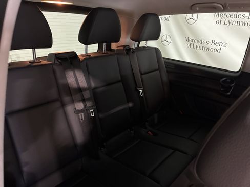 Used 2023 Mercedes-Benz Metris Passenger image 22