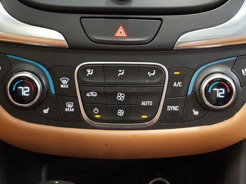 Used 2020 Chevrolet Equinox Premier image 24