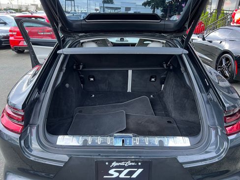 Used 2019 Porsche Panamera 4S image 18