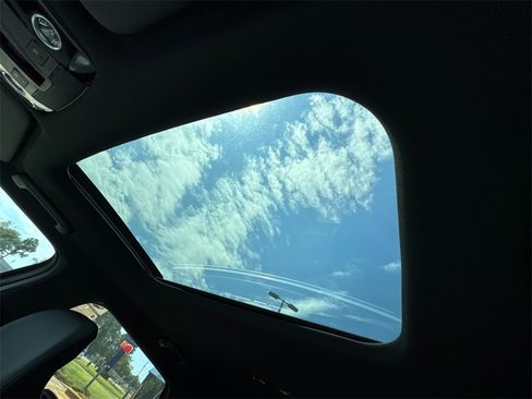 New 2024 Kia EV6 GT-Line w/ GT-Line White Seat Package image 32