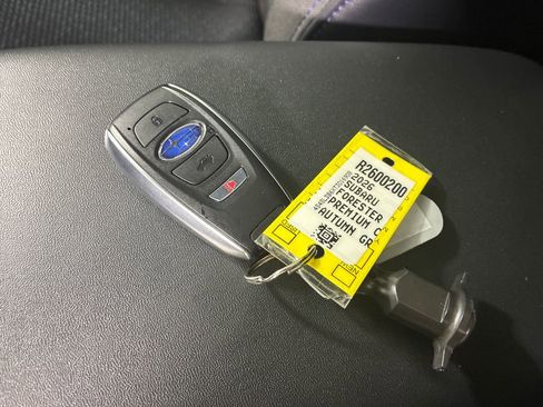 Certified 2026 Subaru Forester Premium AWD/4WD image 38