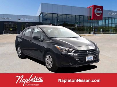 Used 2025 Nissan Versa S w/ Trunk Package