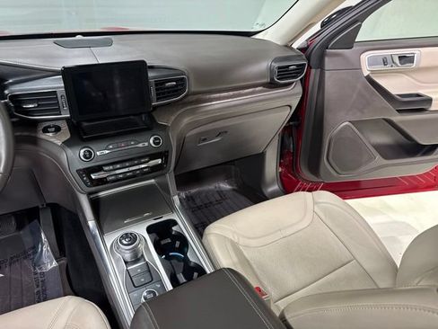 Used 2020 Ford Explorer Platinum AWD/4WD image 25