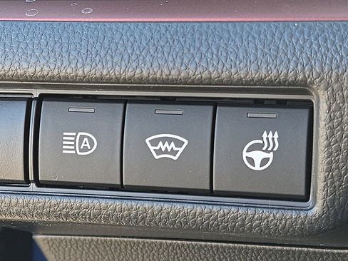 Used 2026 Toyota Prius Plug-In Hybrid image 19