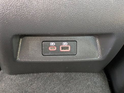 Used 2024 Nissan Altima 2.5 SV image 16