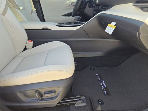 New 2026 Toyota Crown image 12