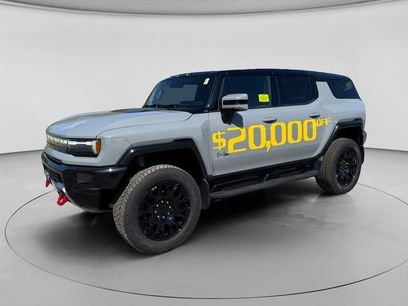 New 2025 GMC Hummer EV 2X w/ LPO, Sport Package