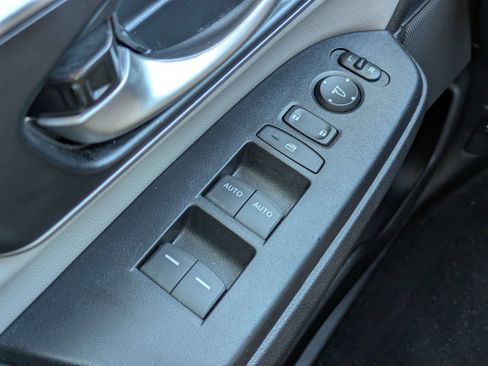 Used 2021 Honda CR-V Touring image 27