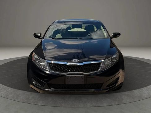 Used 2011 Kia Optima LX FWD image 1