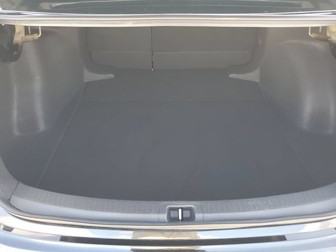 Used 2024 Toyota Corolla LE FWD image 9