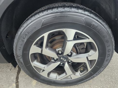 Used 2020 Kia Sportage LX image 15